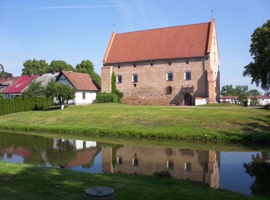 Zamek Opalińskich w Sierakowie, źródło: https://muzeum-sierakow.pl/dzieje-zamku/